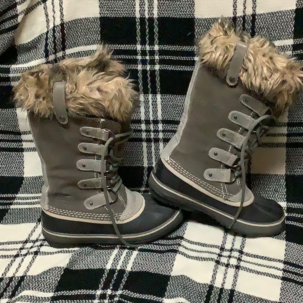 🔴 Sorel women’s Joan of Arctic faux fur winter boots - Picture 5 of 9